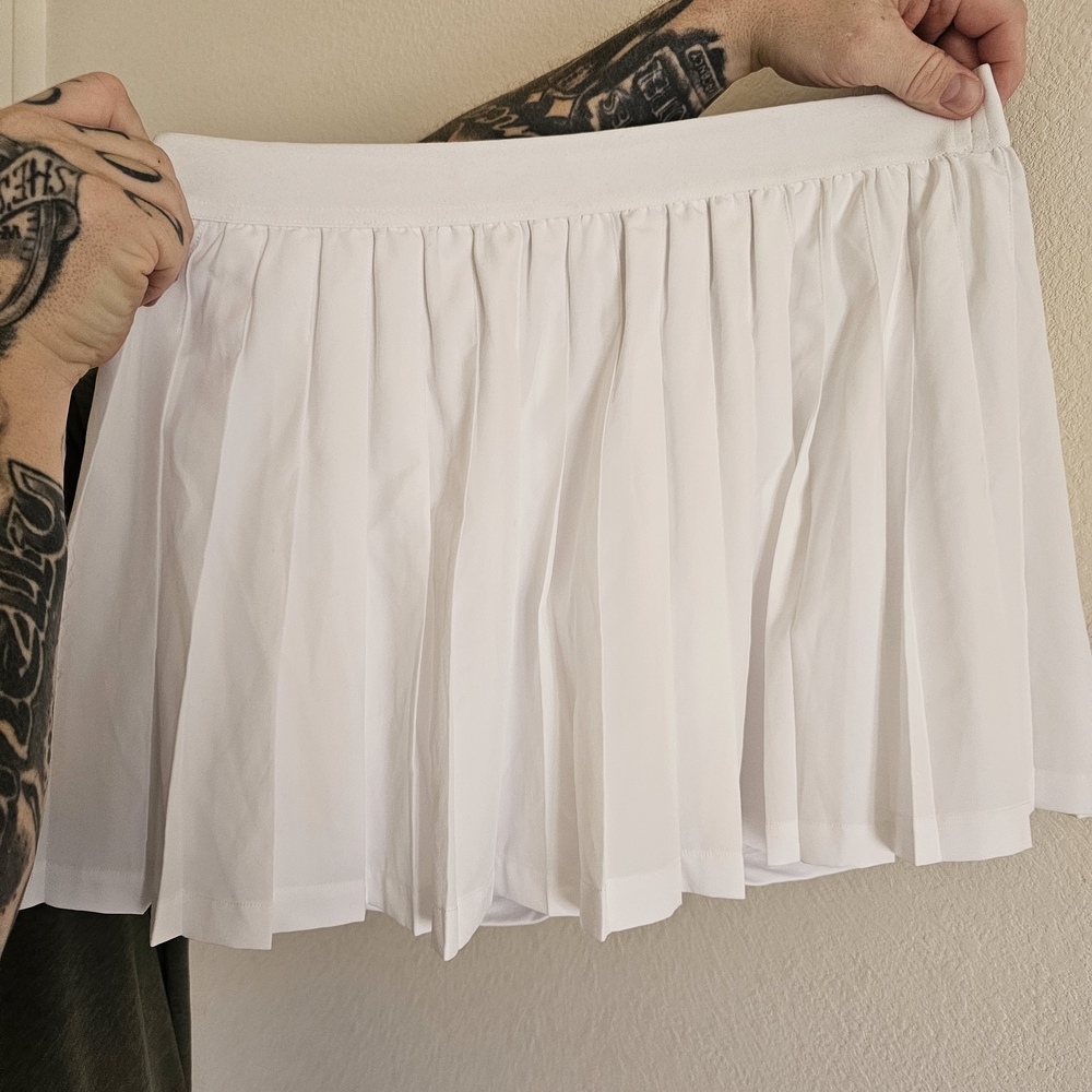 Ideology SzM White Pleated Skirt